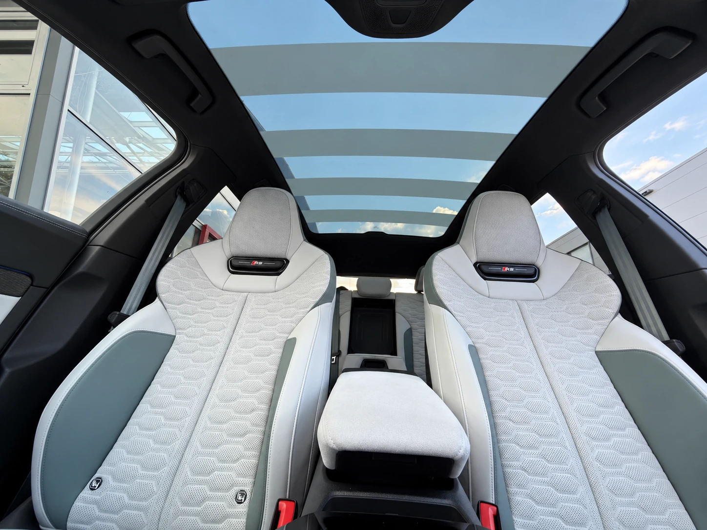 Audi RS5 Avant — Techo panorámico y tapicería Audi exclusive